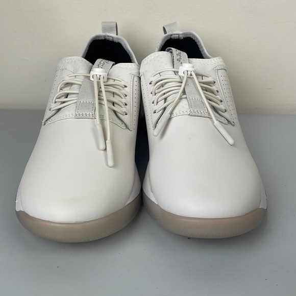 NEW Clove Brilliant White Nursing Sneakers Shoes Women’s 5.5 7 8 8.5 9 9.5 10 - Picture 5 of 13
